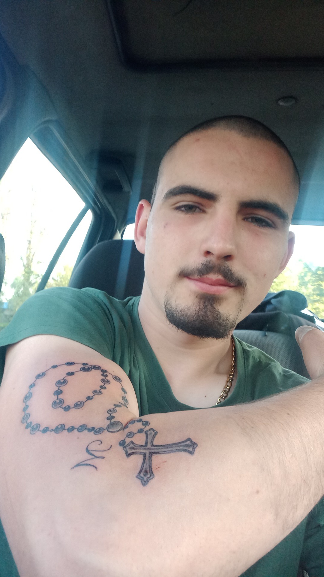 @_knele_21_