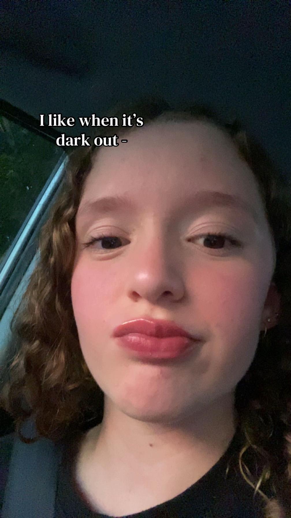 @ѕ 🥂