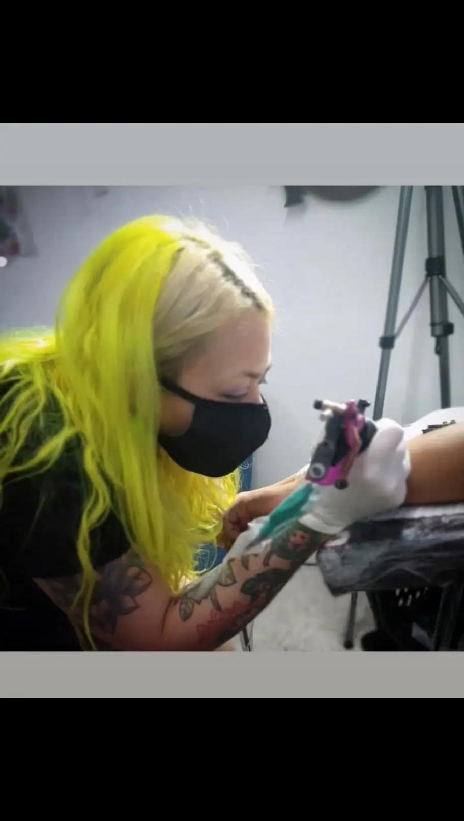 @BrujaOzkura666