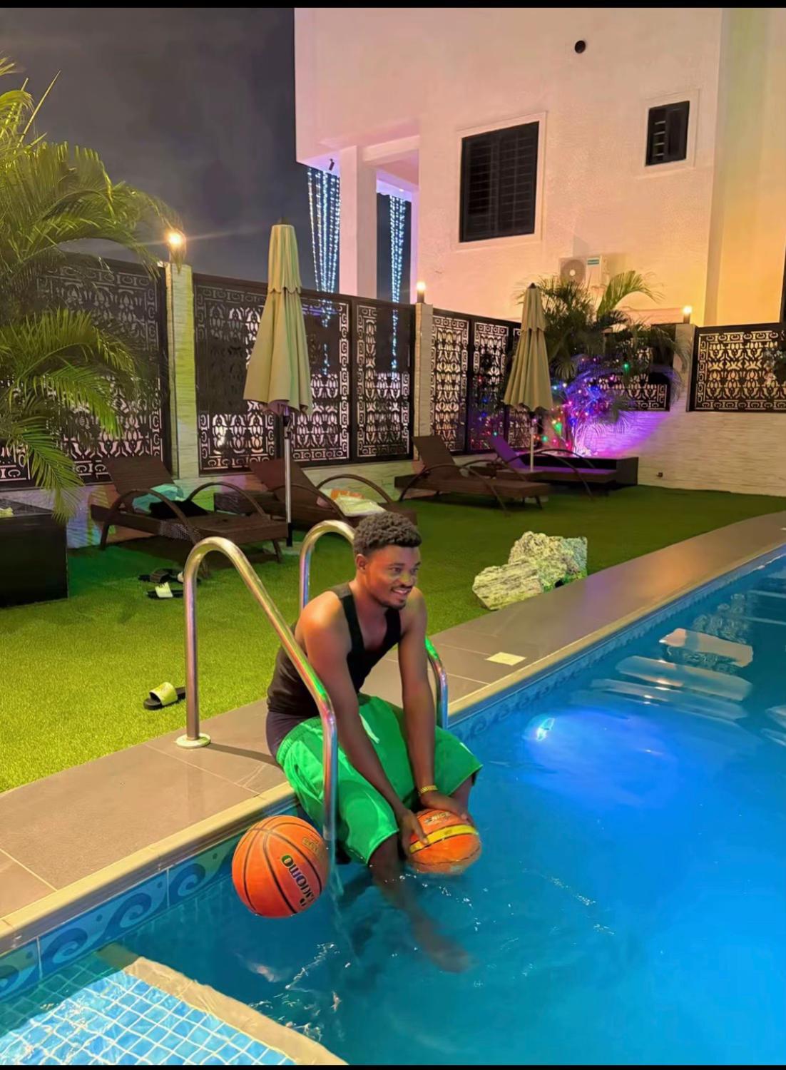@juniormusiala0