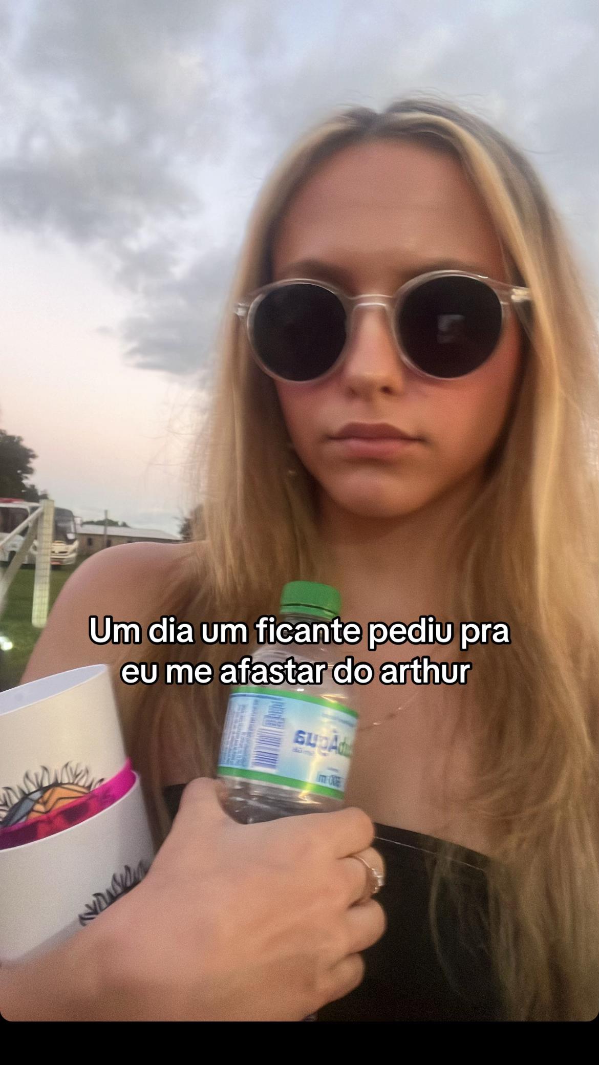 @dada