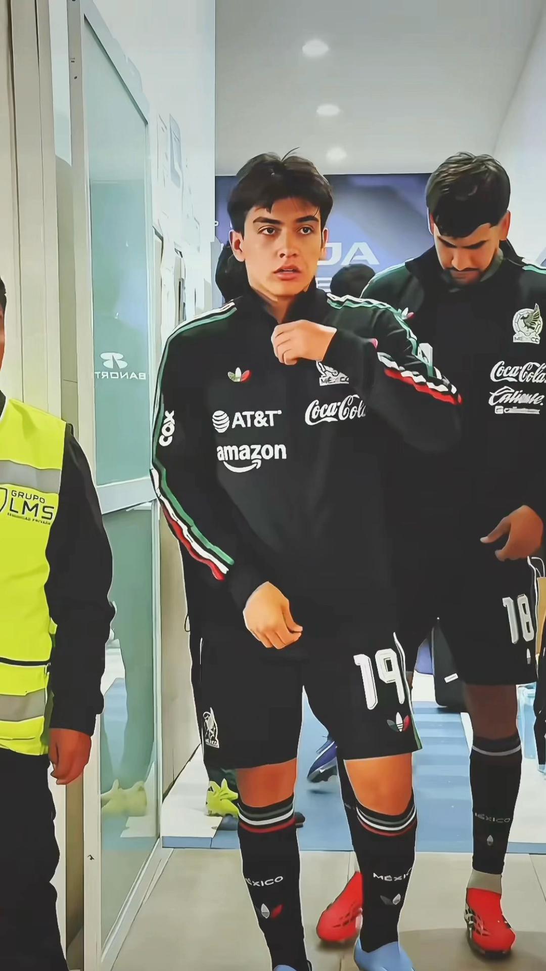 @𝐀🇲🇽