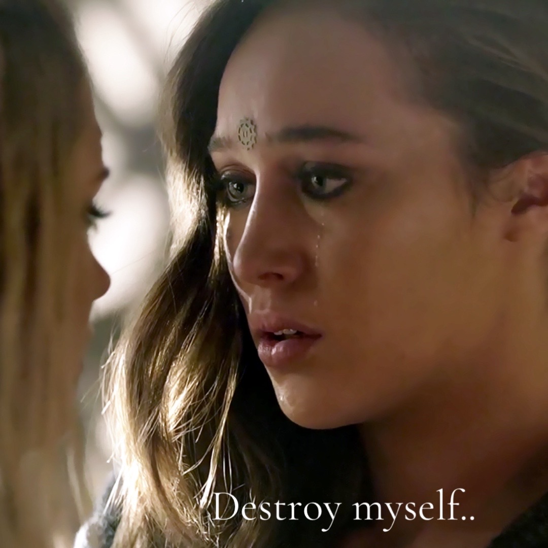 @Lexa&rsquo;s&ensp;b**ch😍😍