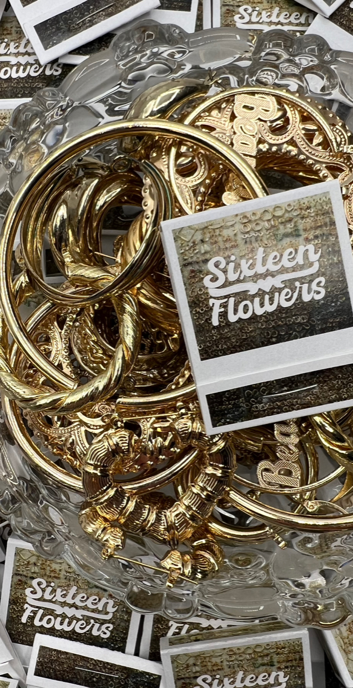 @sixteenflowersnyc