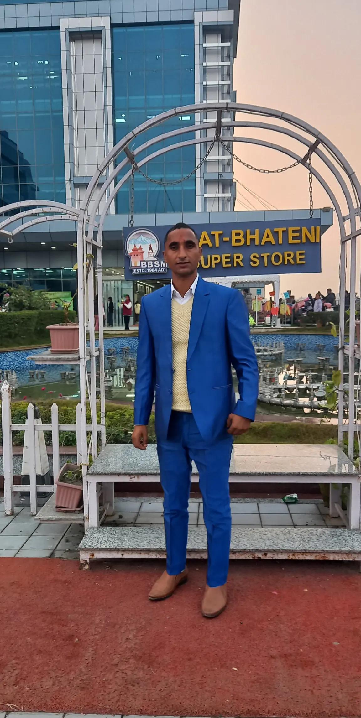 @prakashbista373 🇳🇵🇦🇪🇦🇪