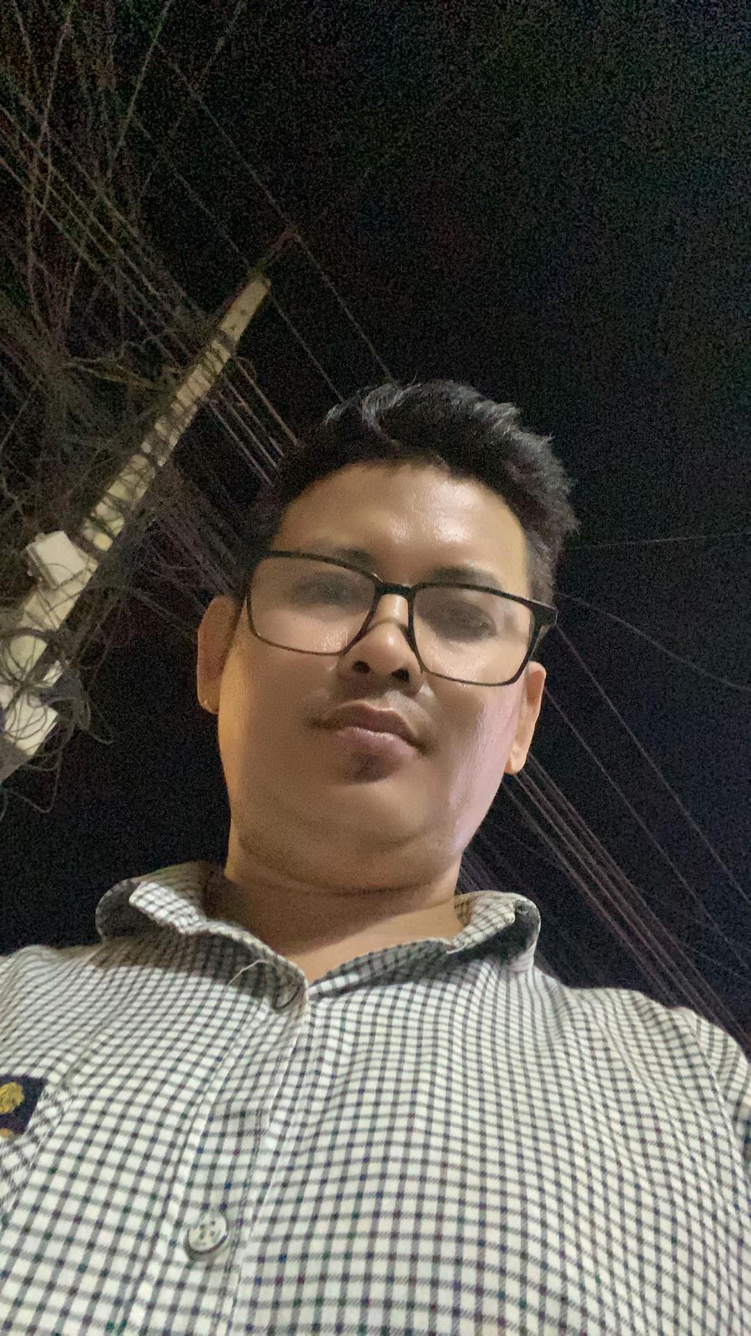 @Řâñå_Màğář👑