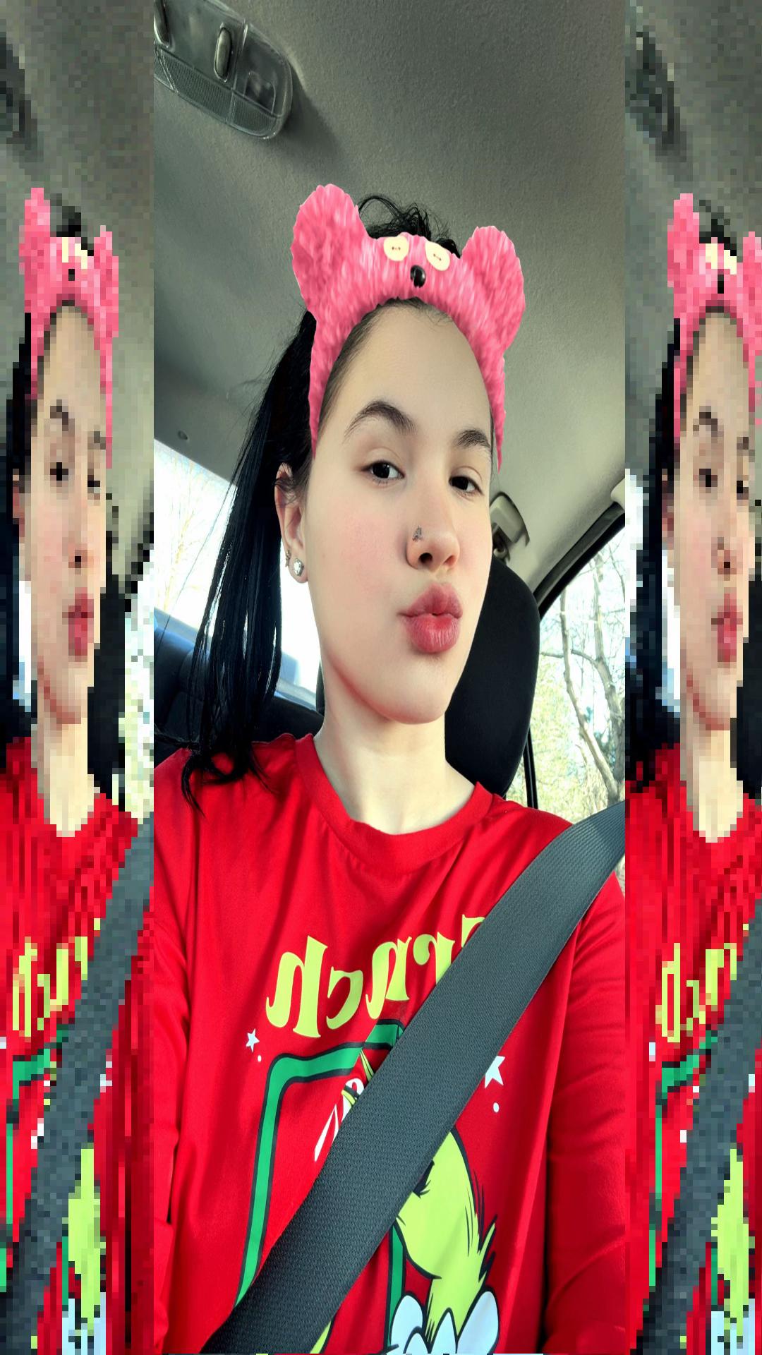 @𝓛𝓪_𝓕𝓻𝓮𝓼𝓲𝓽𝓪🍓🇺🇸