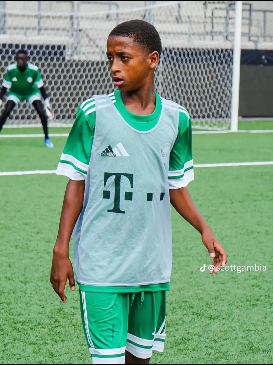 @Messi Tallideing 🧠⚽☠️🇬🇲❤️