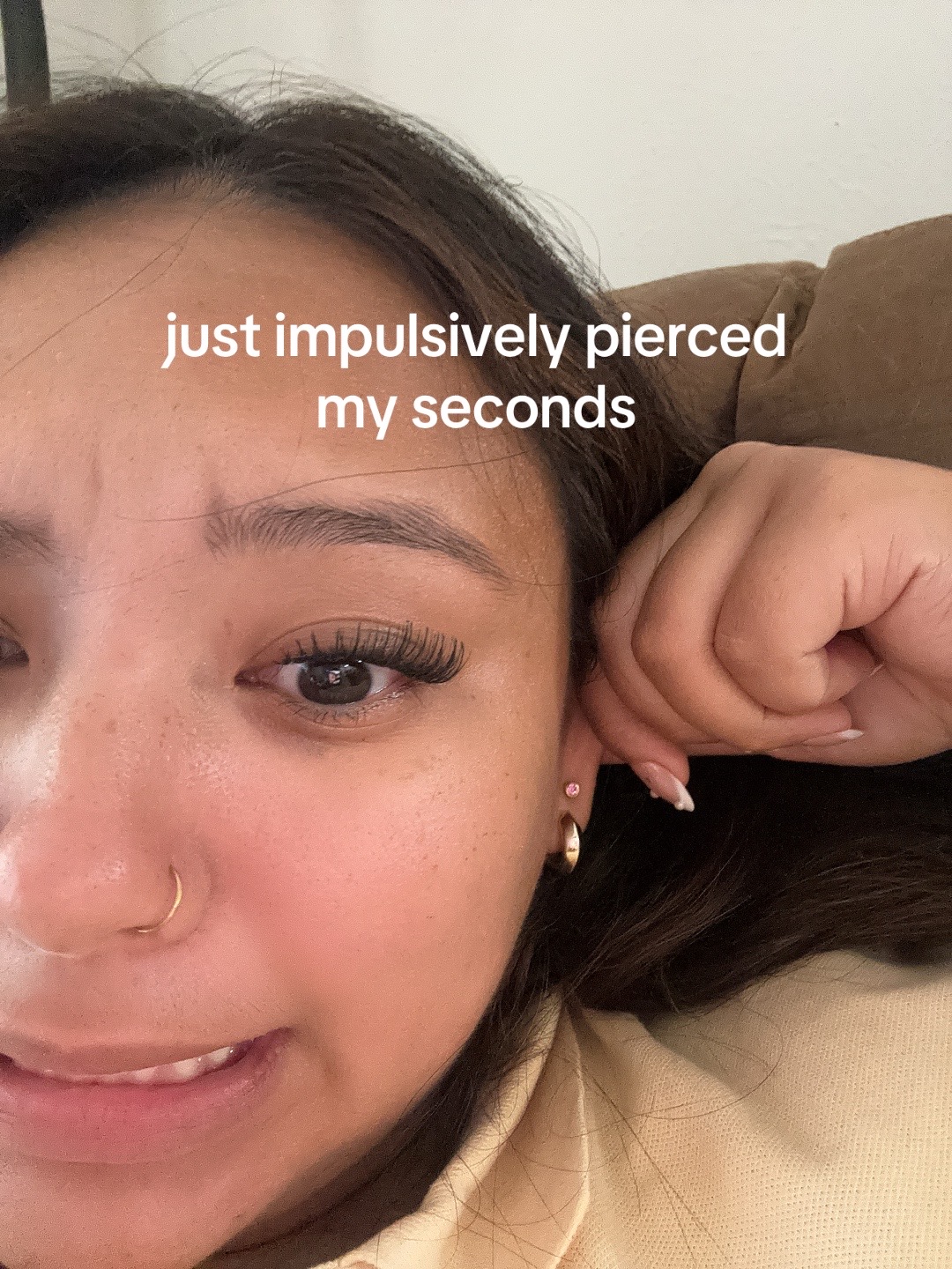 @️
