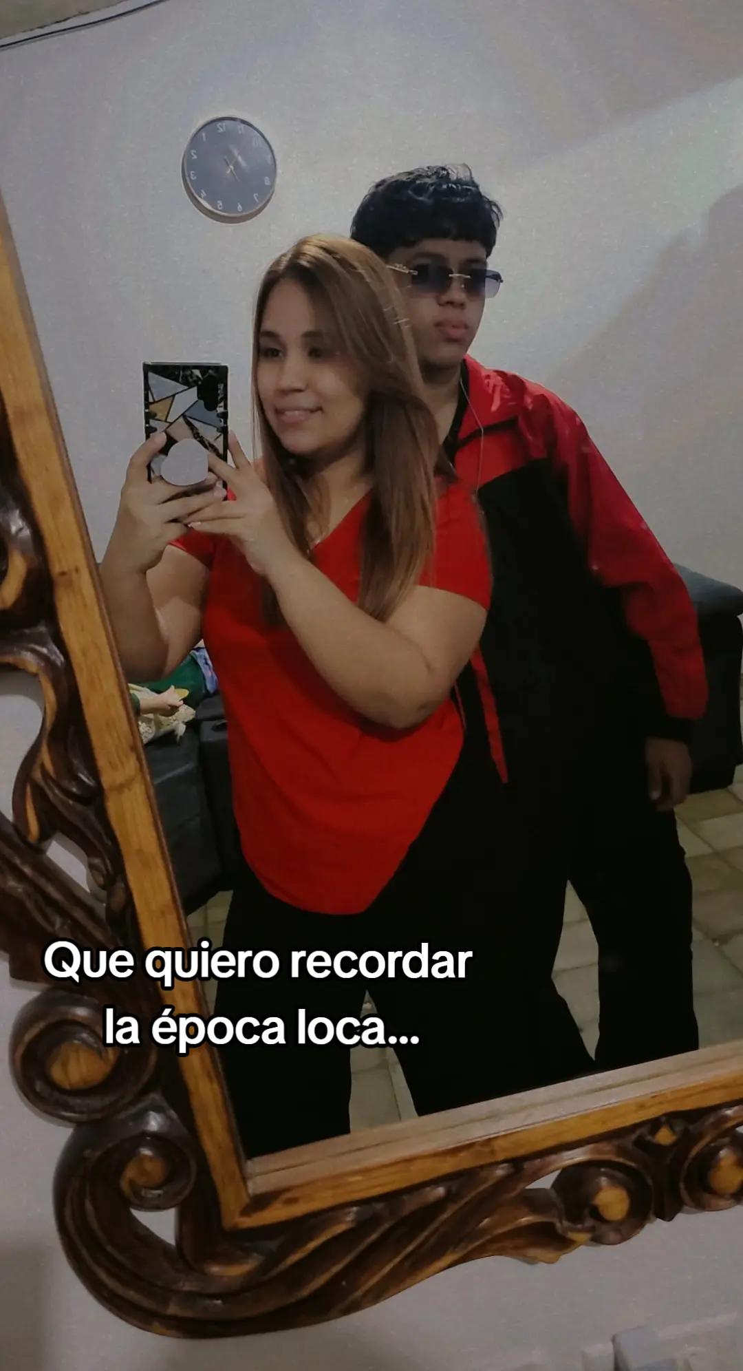 @Lizzie 🦋