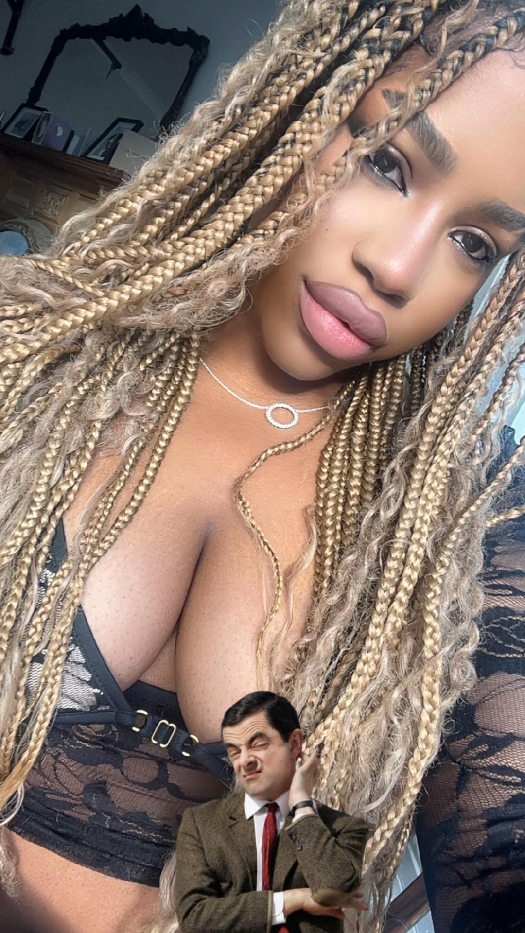@Valentina