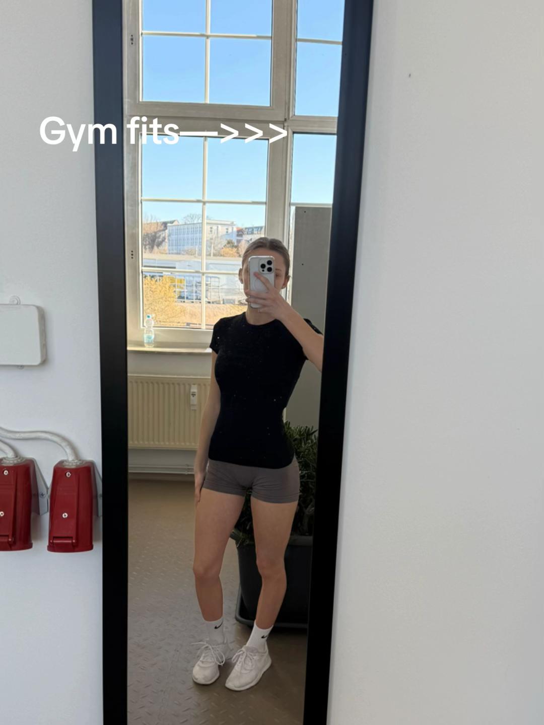@pia