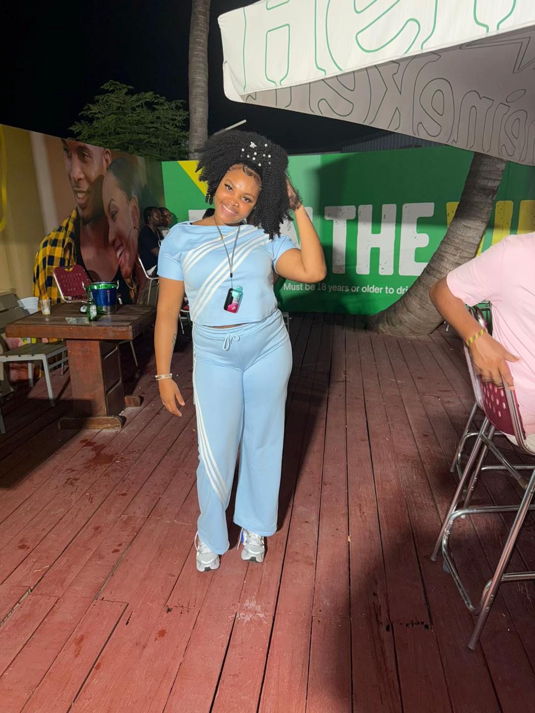 @_theyluvvmimi._
