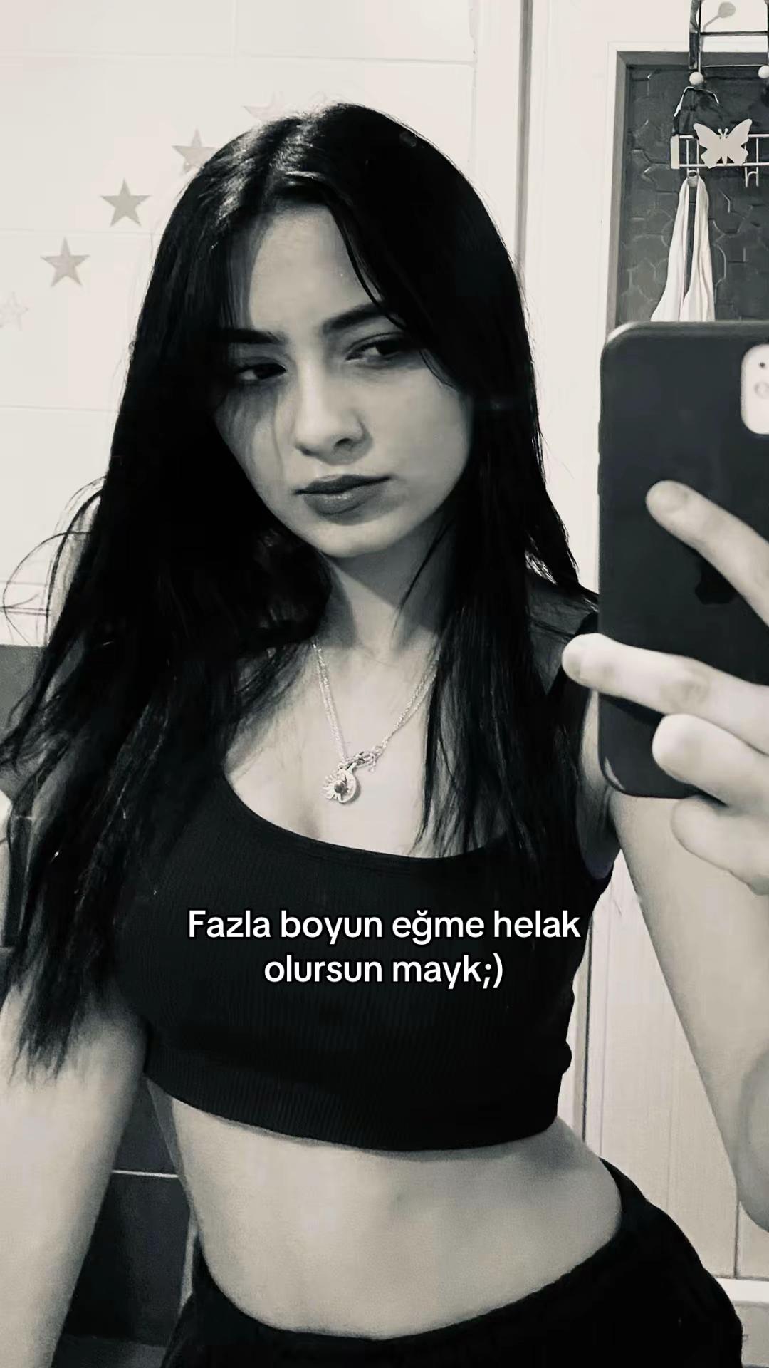 @kardelenރ