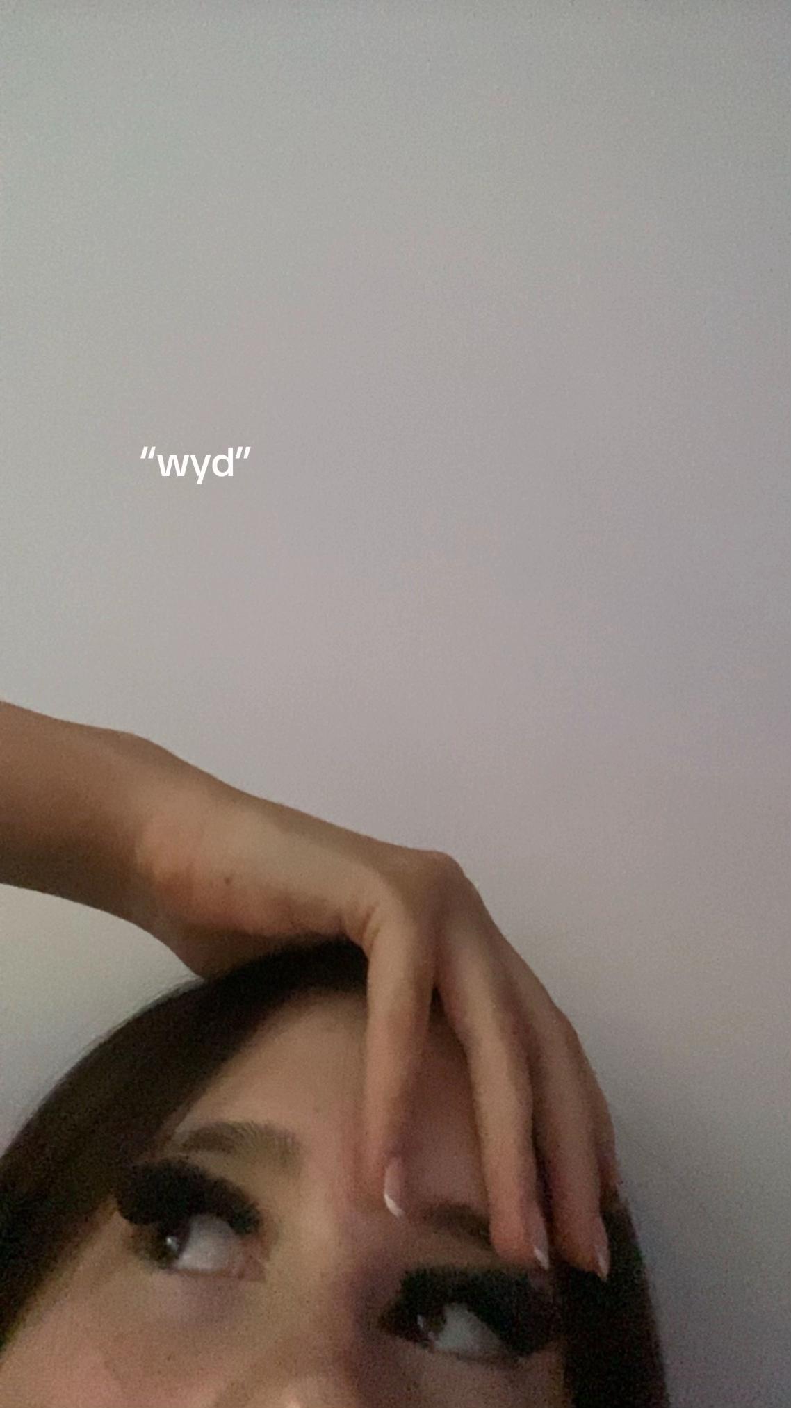 @🧘🏼&zwj;♀️
