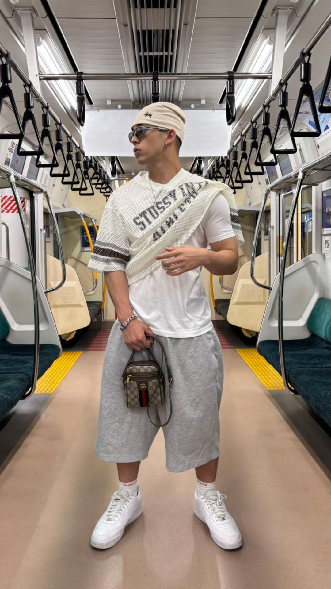 @DK🕊️