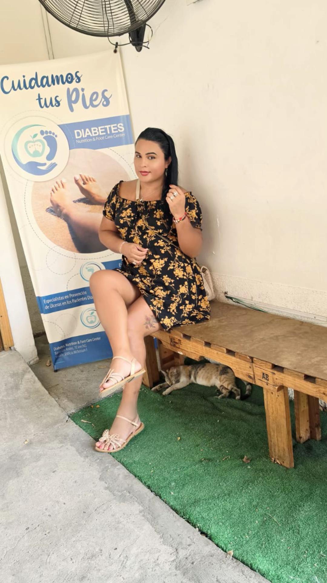 @Ana la catrachita