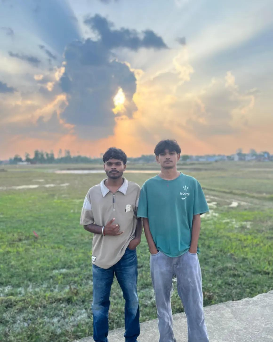 @𝐖*** 𝐓** 𝐅***