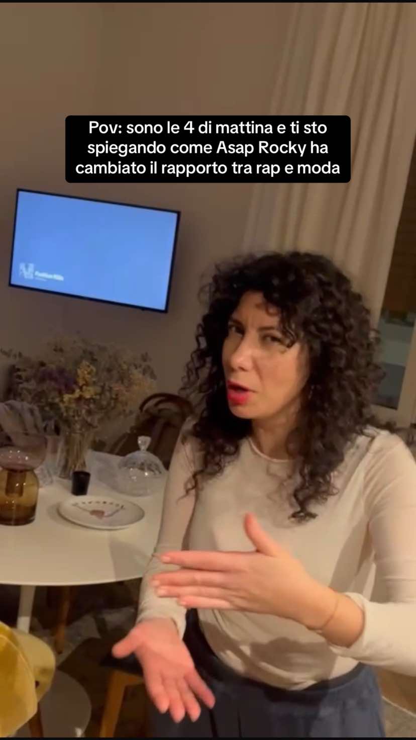 @Elena_Mariani