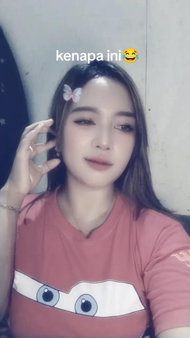 @putri khayalan🍑🫦