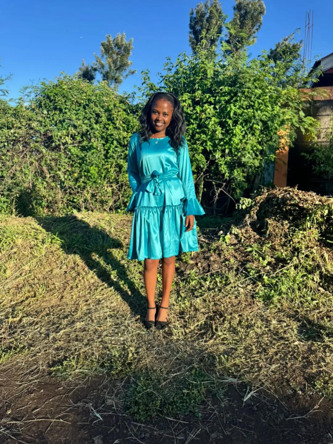 @Miss_waithera,🌹