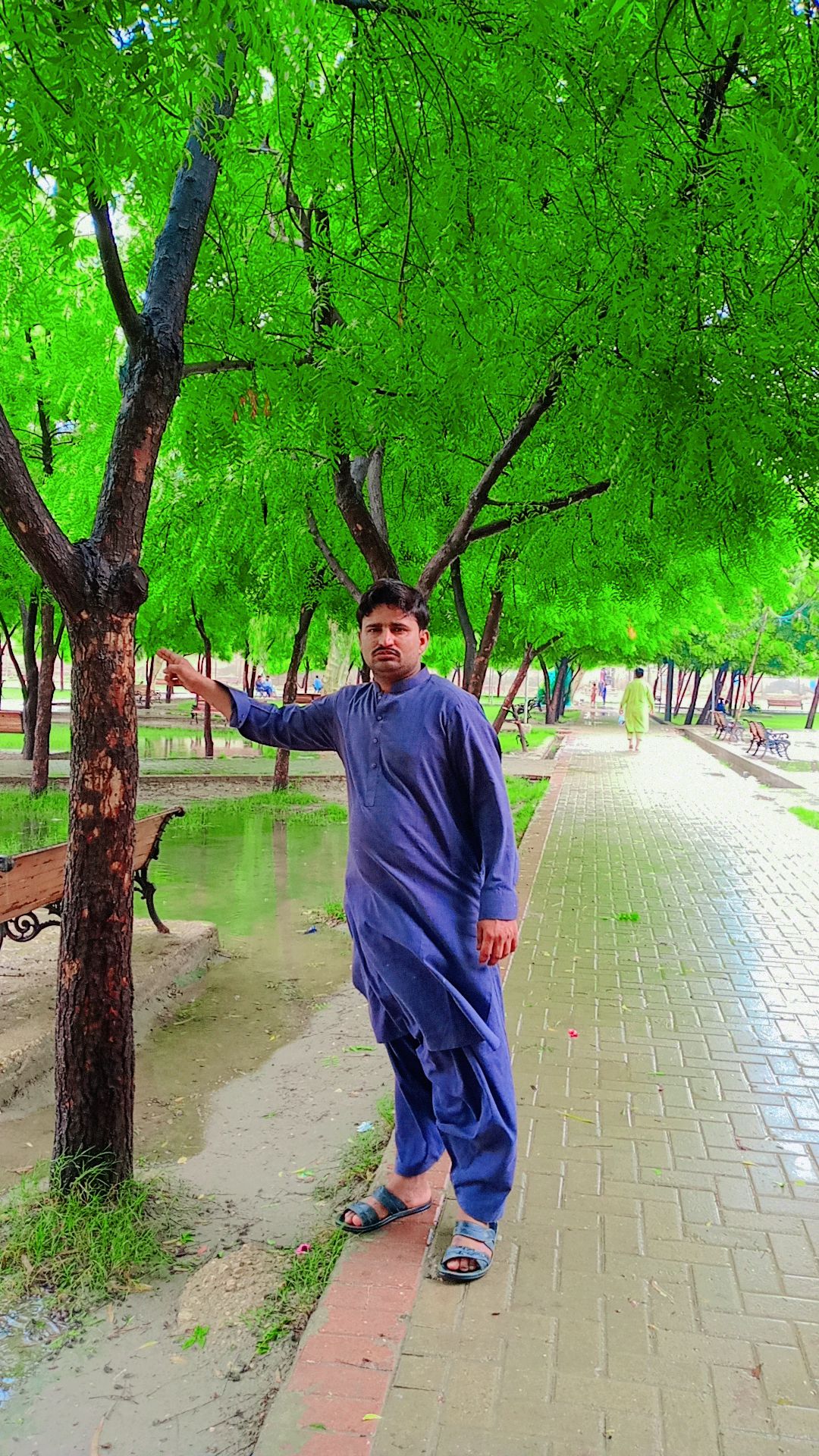@Siraj Ahmed thaheem ♥️