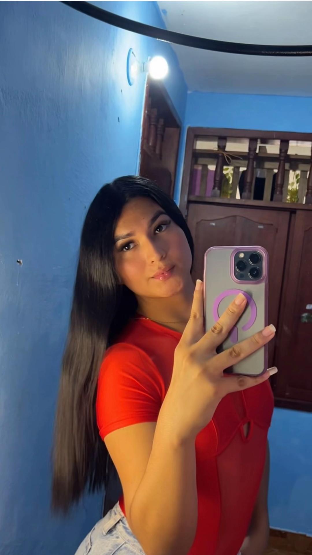 @Mariah. 🦋