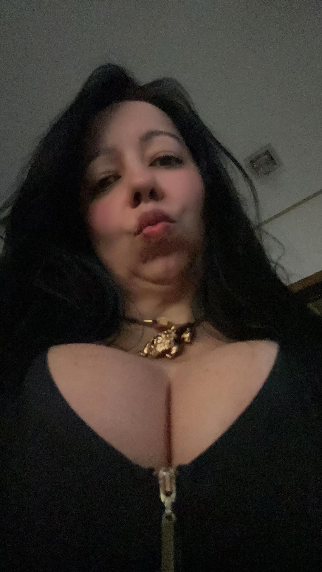 @leticiaso2022