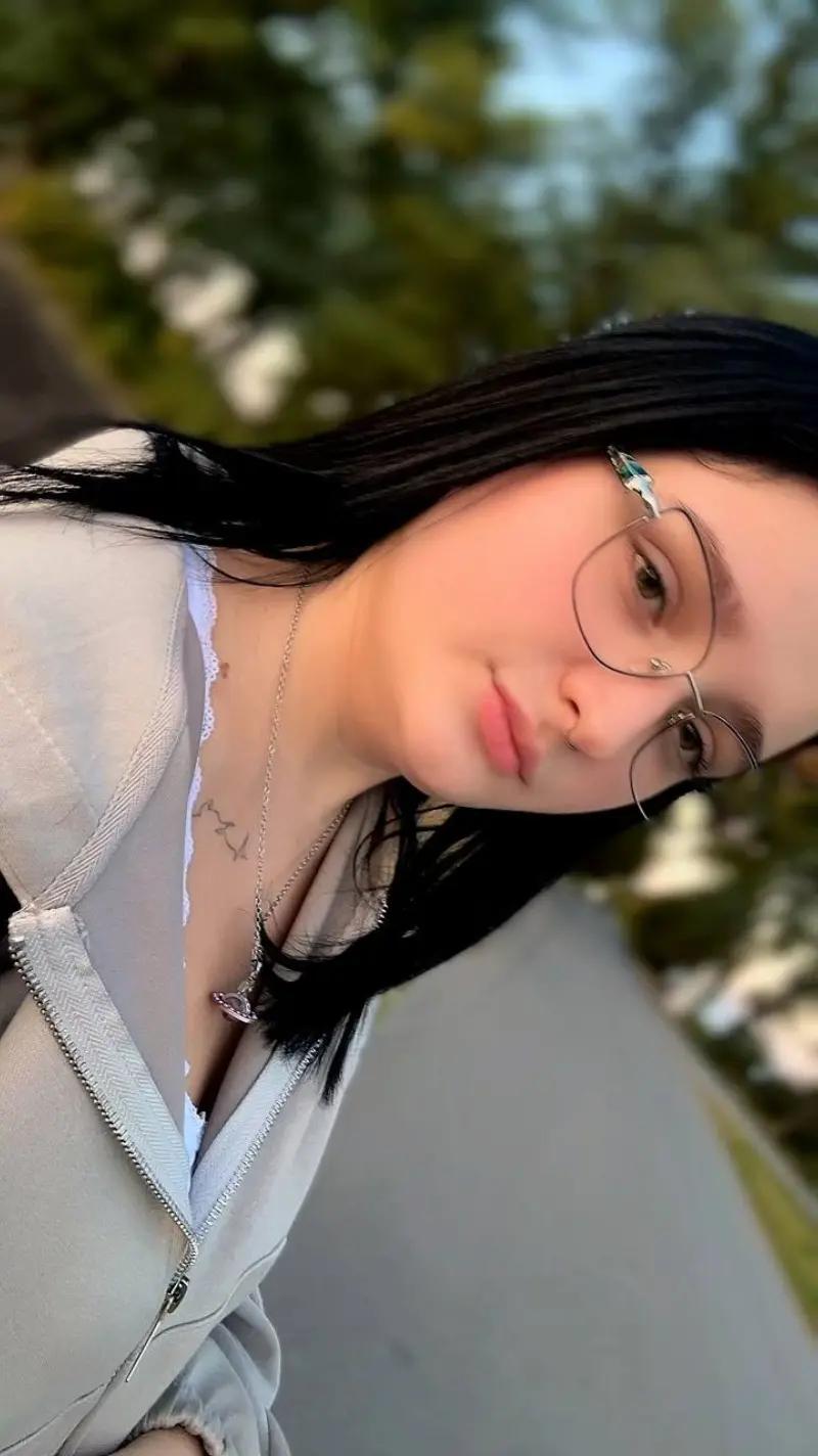 @user48955070192