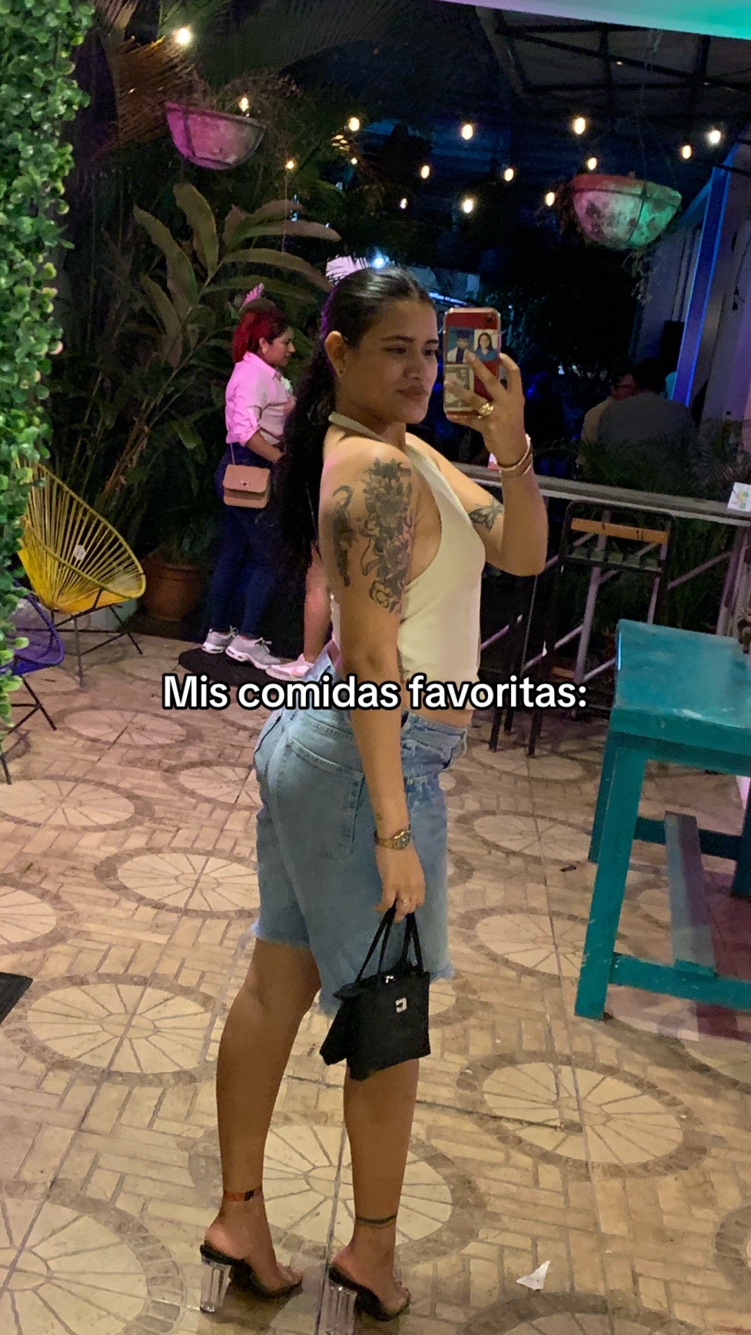 @Aura Luz