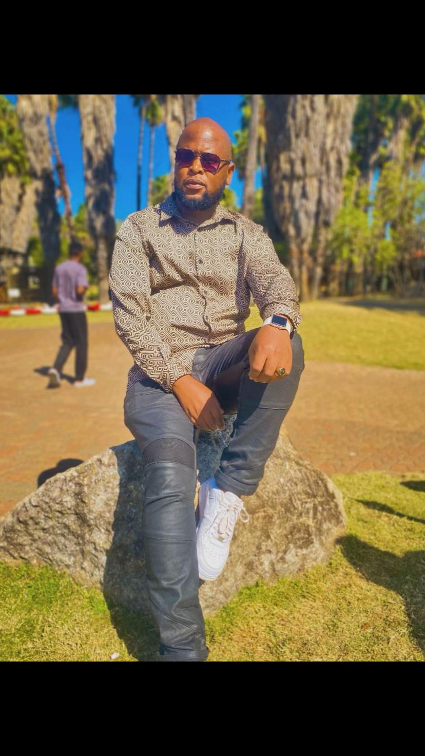 @Menzi Majola