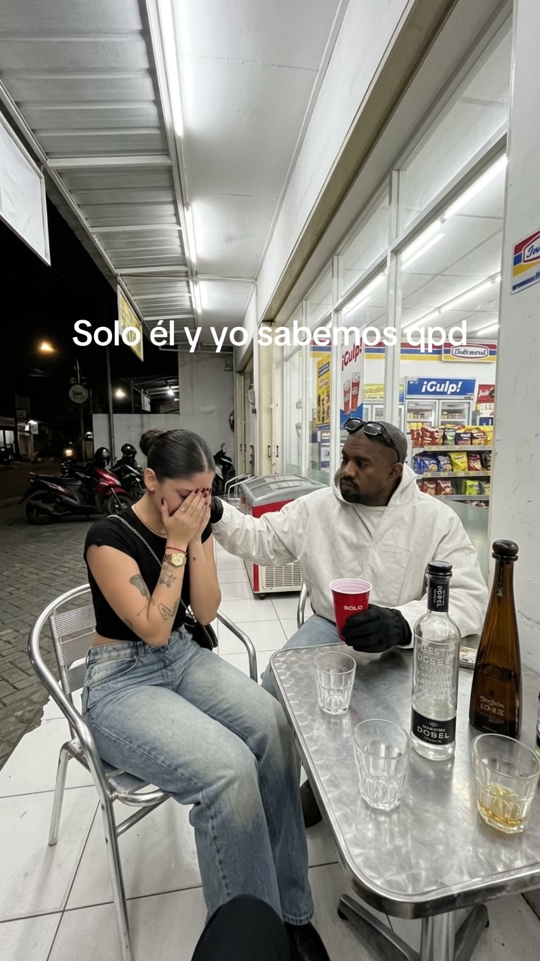 @𓂀