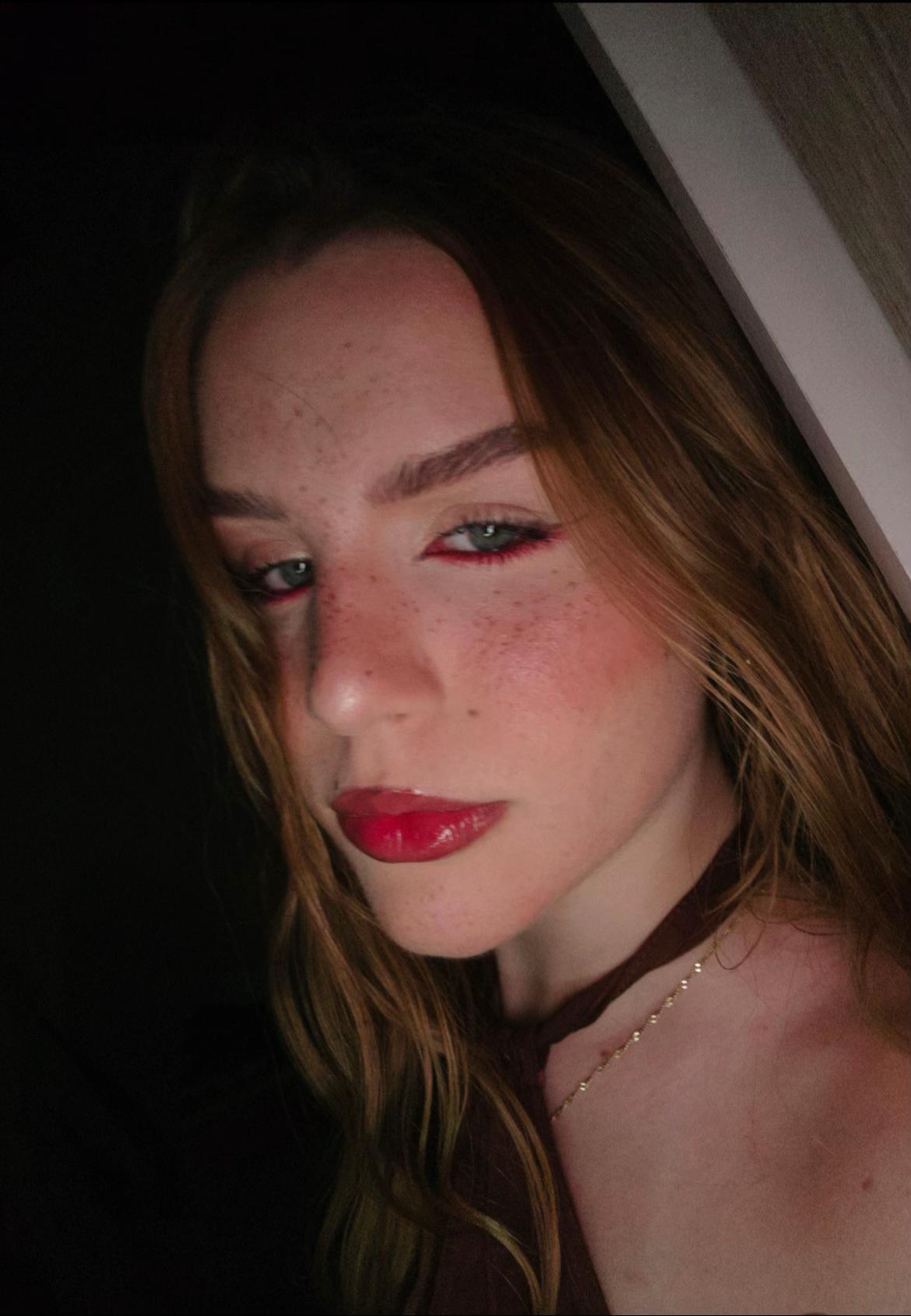 @💋 ميلينا