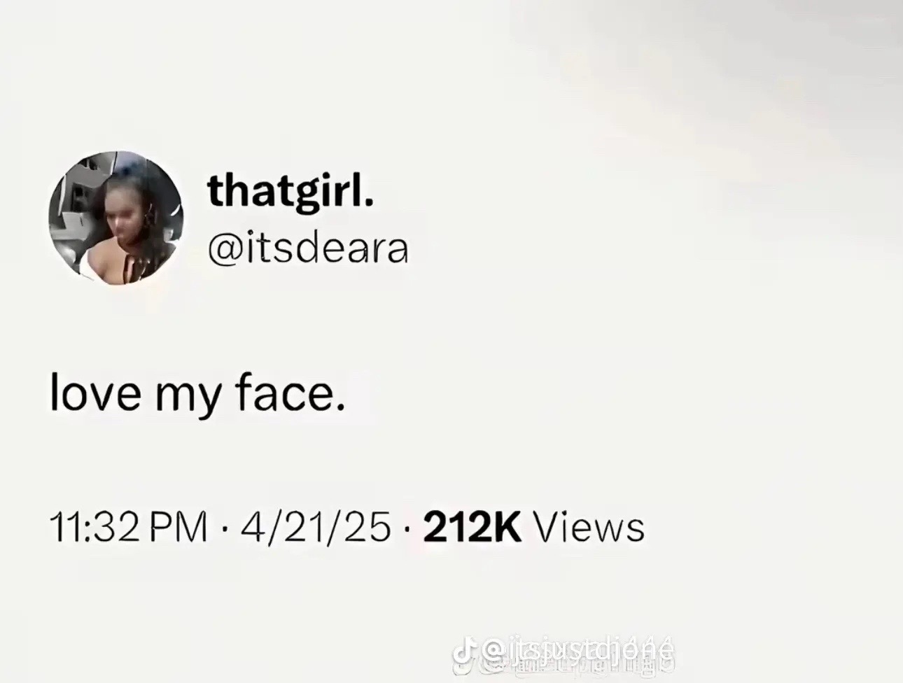 @Mik💞