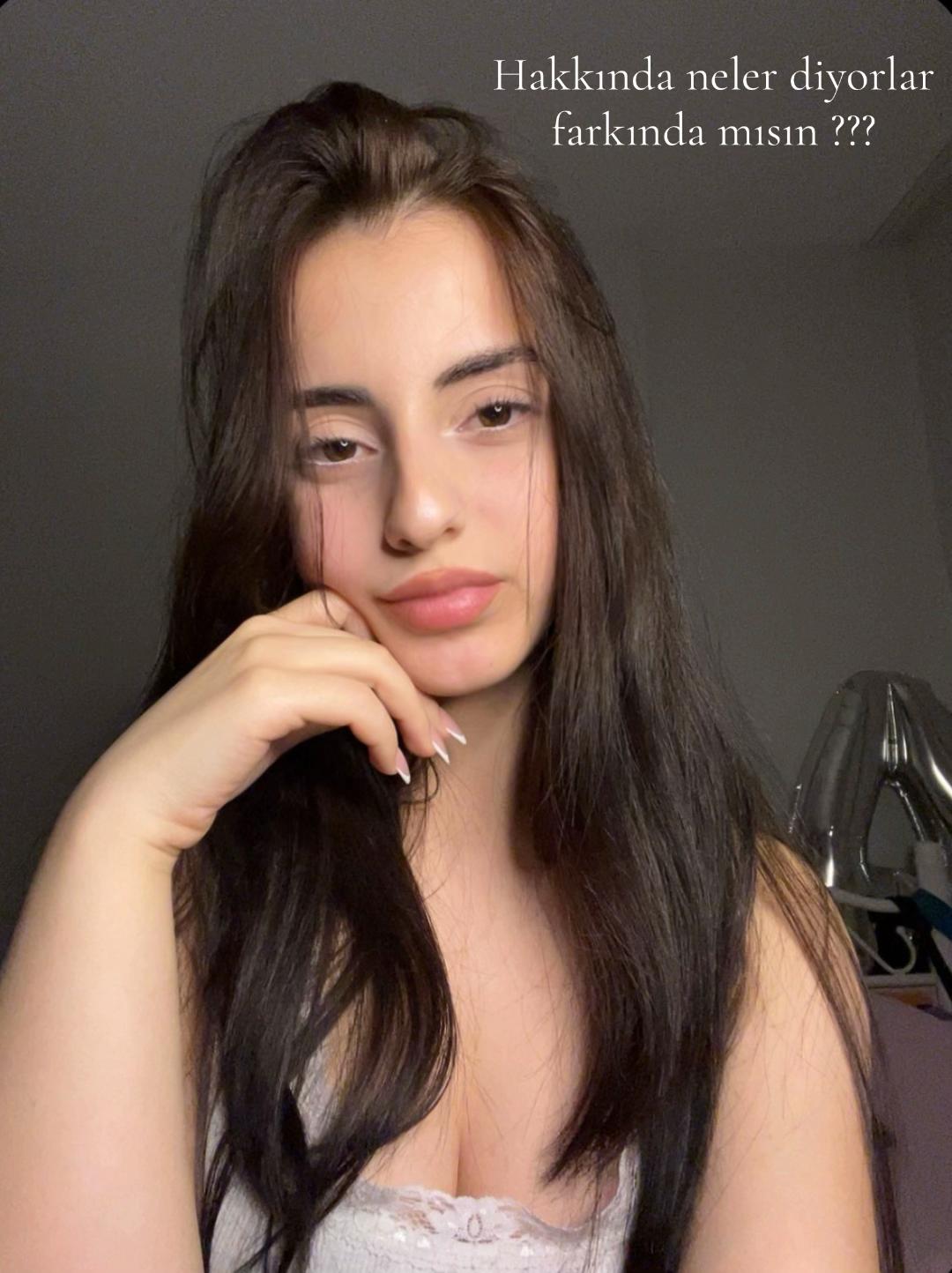 @Aylin kaya