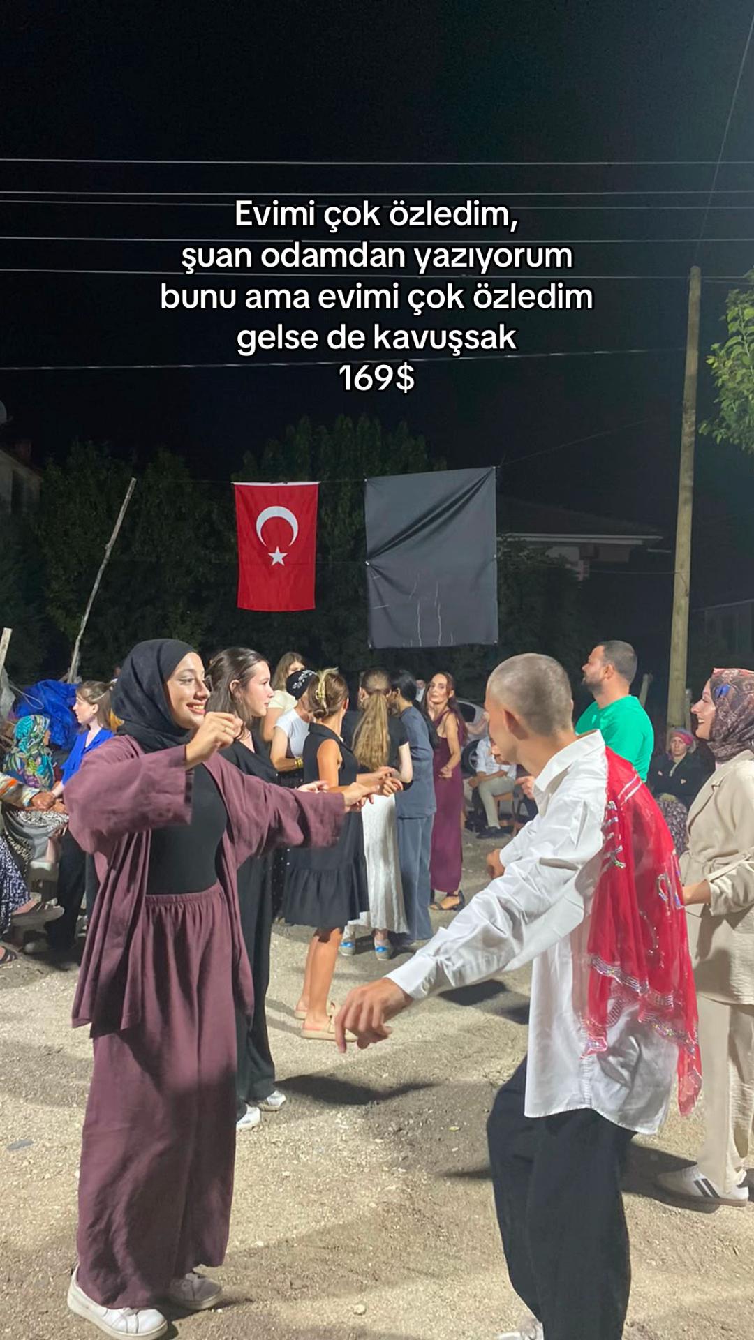 @Ayşenurtopkaraaa