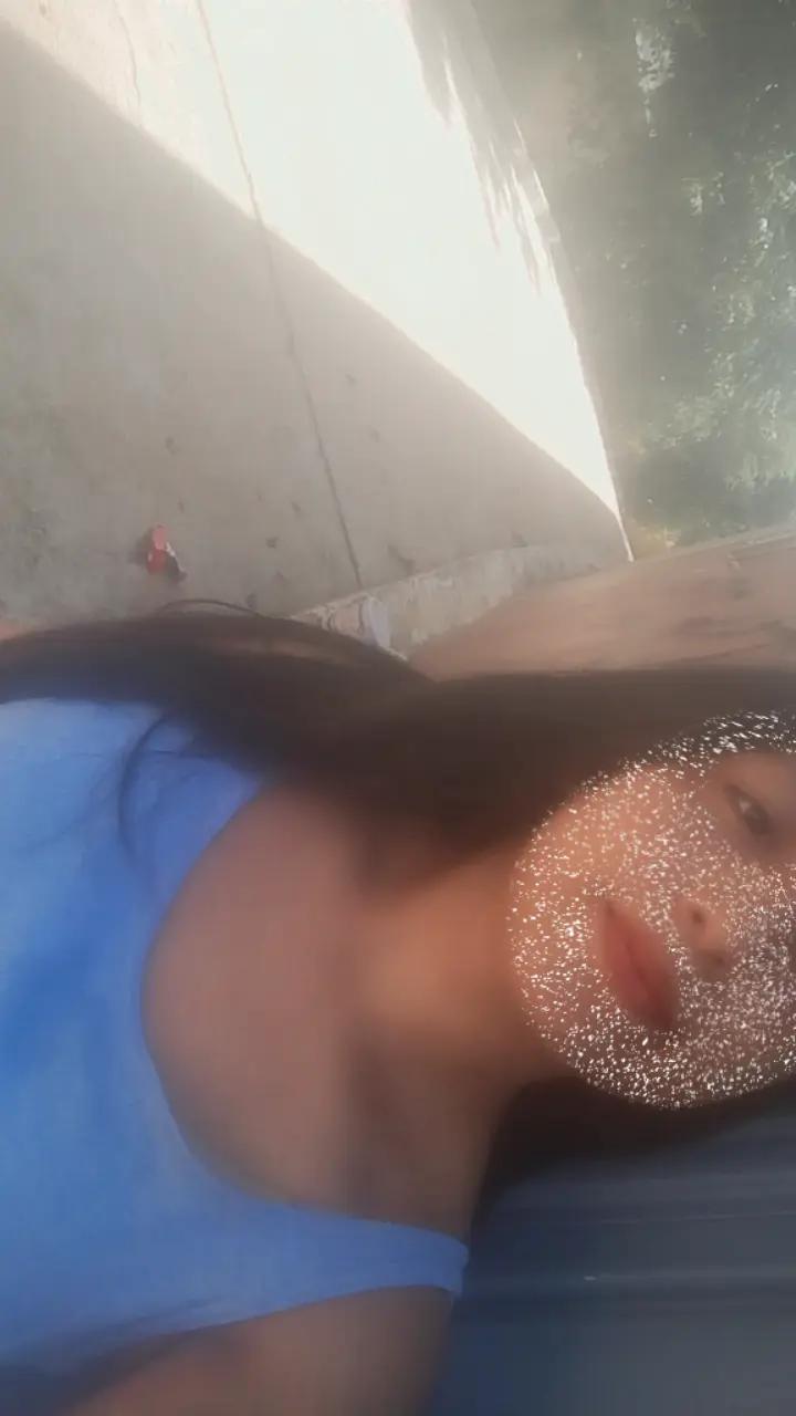 @Emily Santos