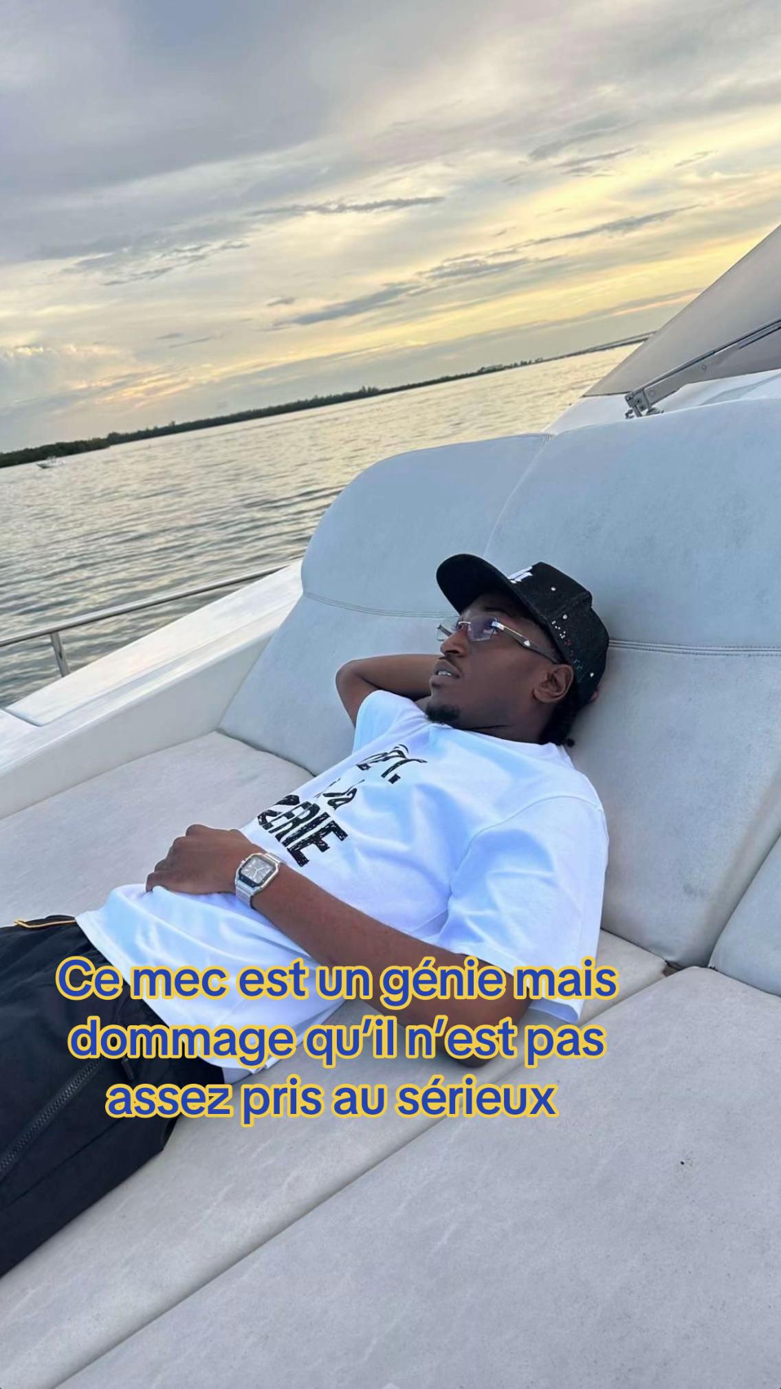@Broskyy ✌🏽✌🏽
