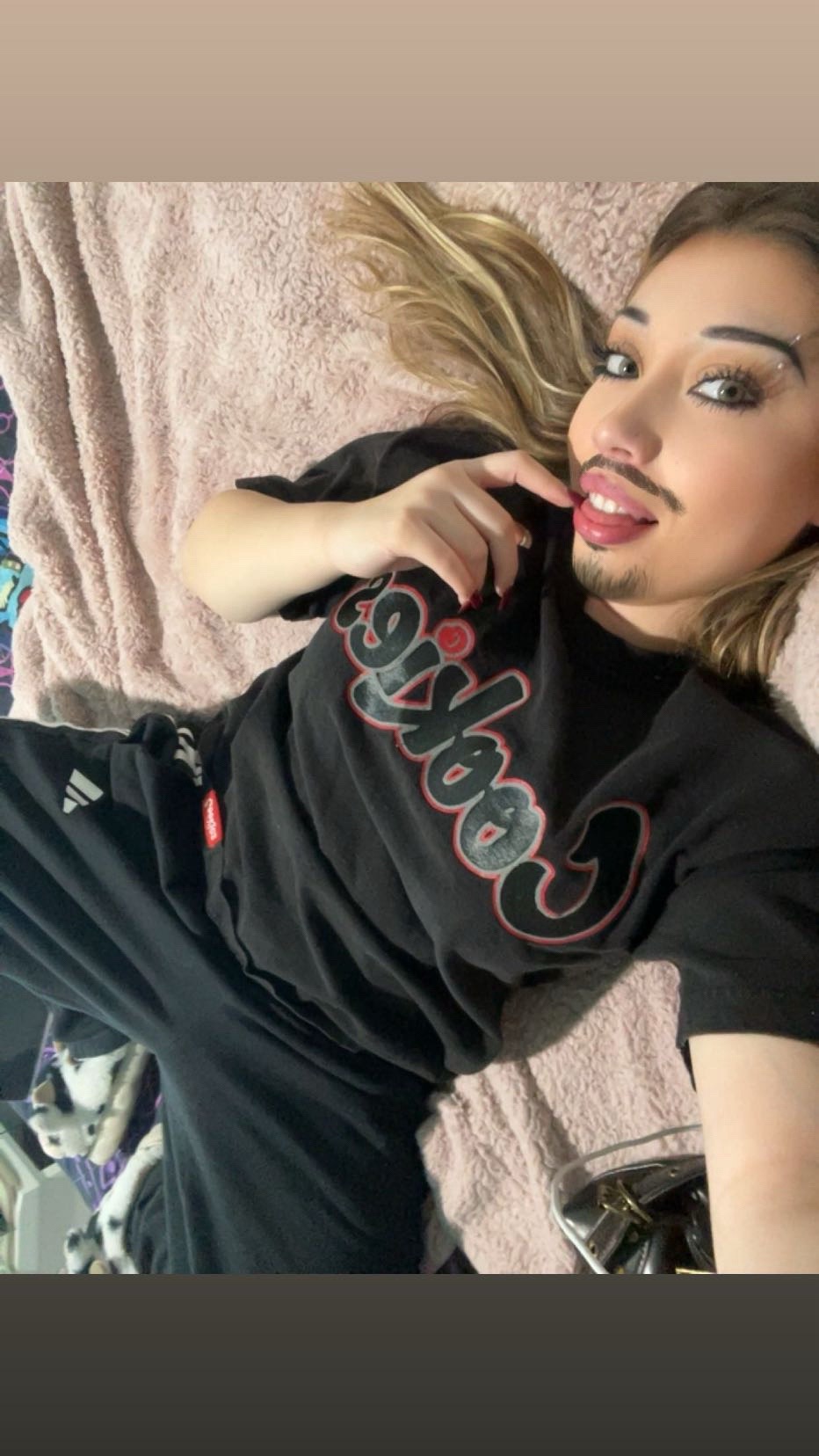 @🦆