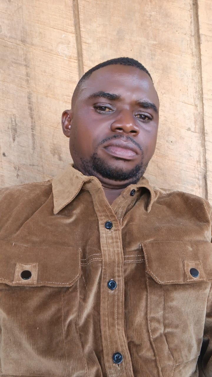 @Christopher Kazadi