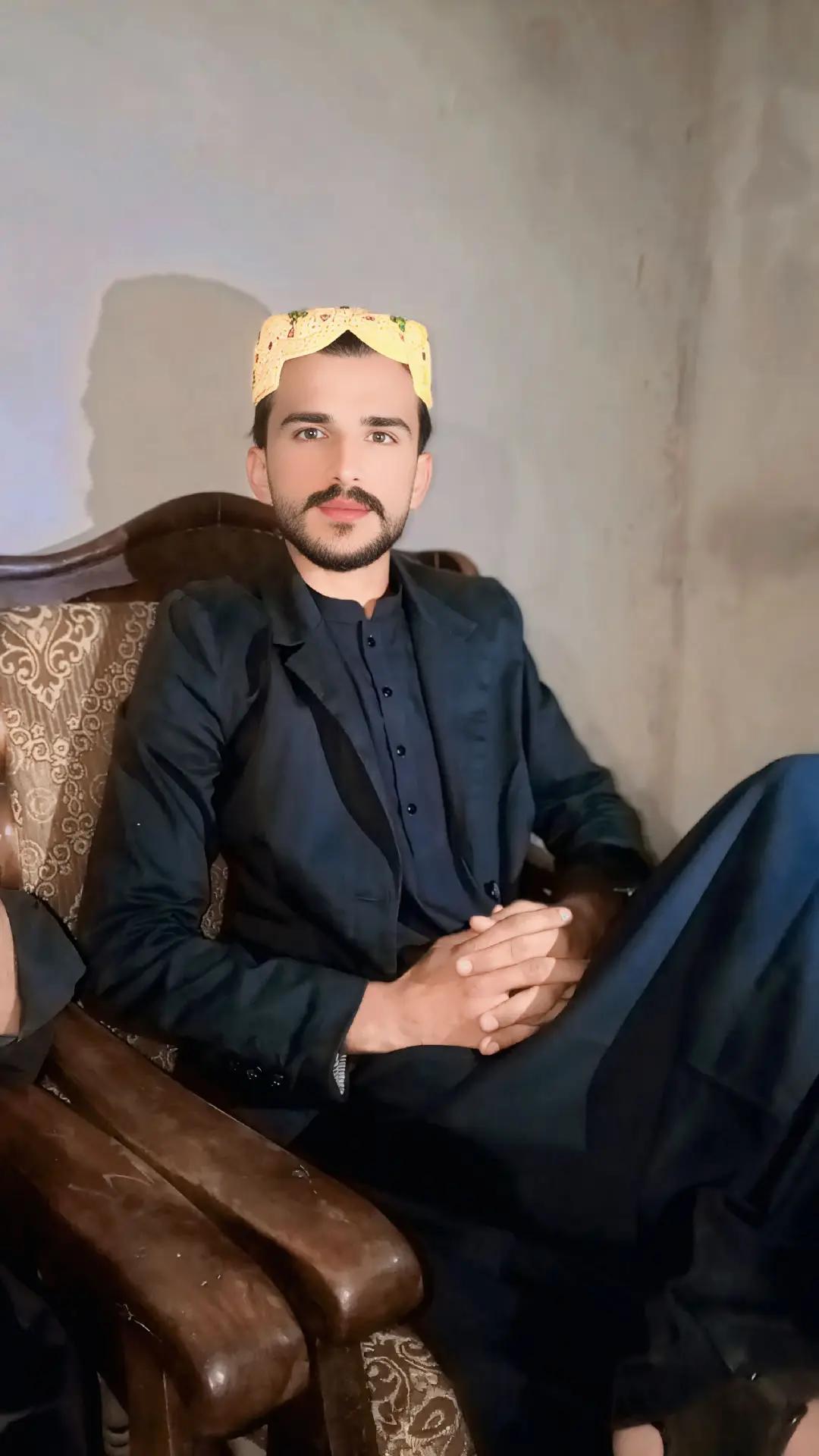 @🥰مسکراہٹ🥰