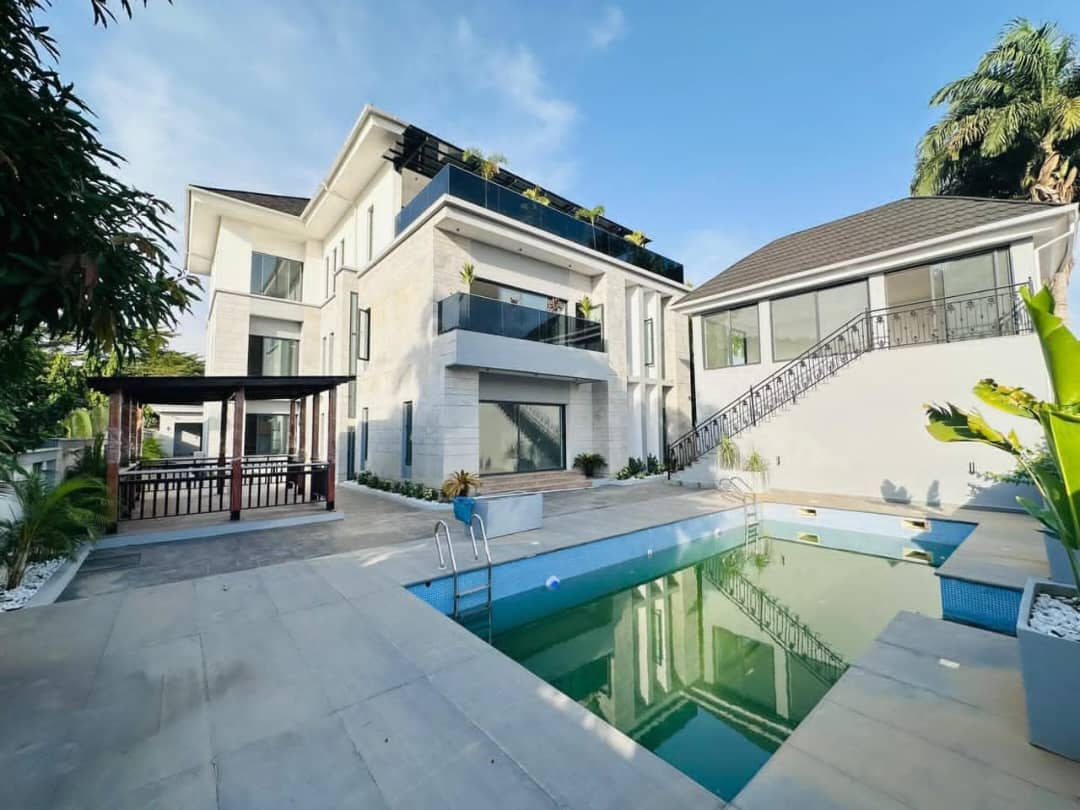 @EMINENCE LUXURY