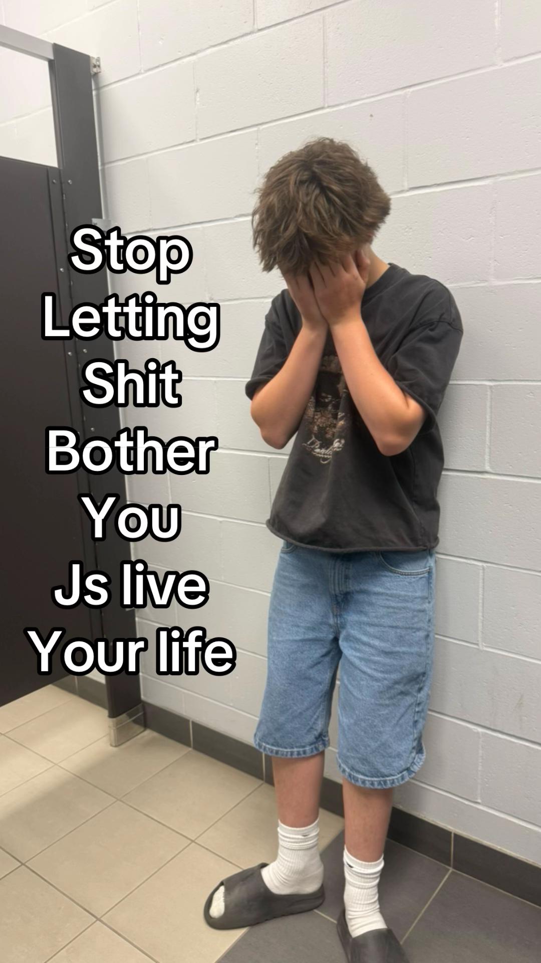 @๐๐๐๐๐๐®