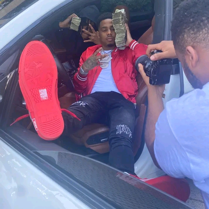 @World 🌎 Trap Star Backup