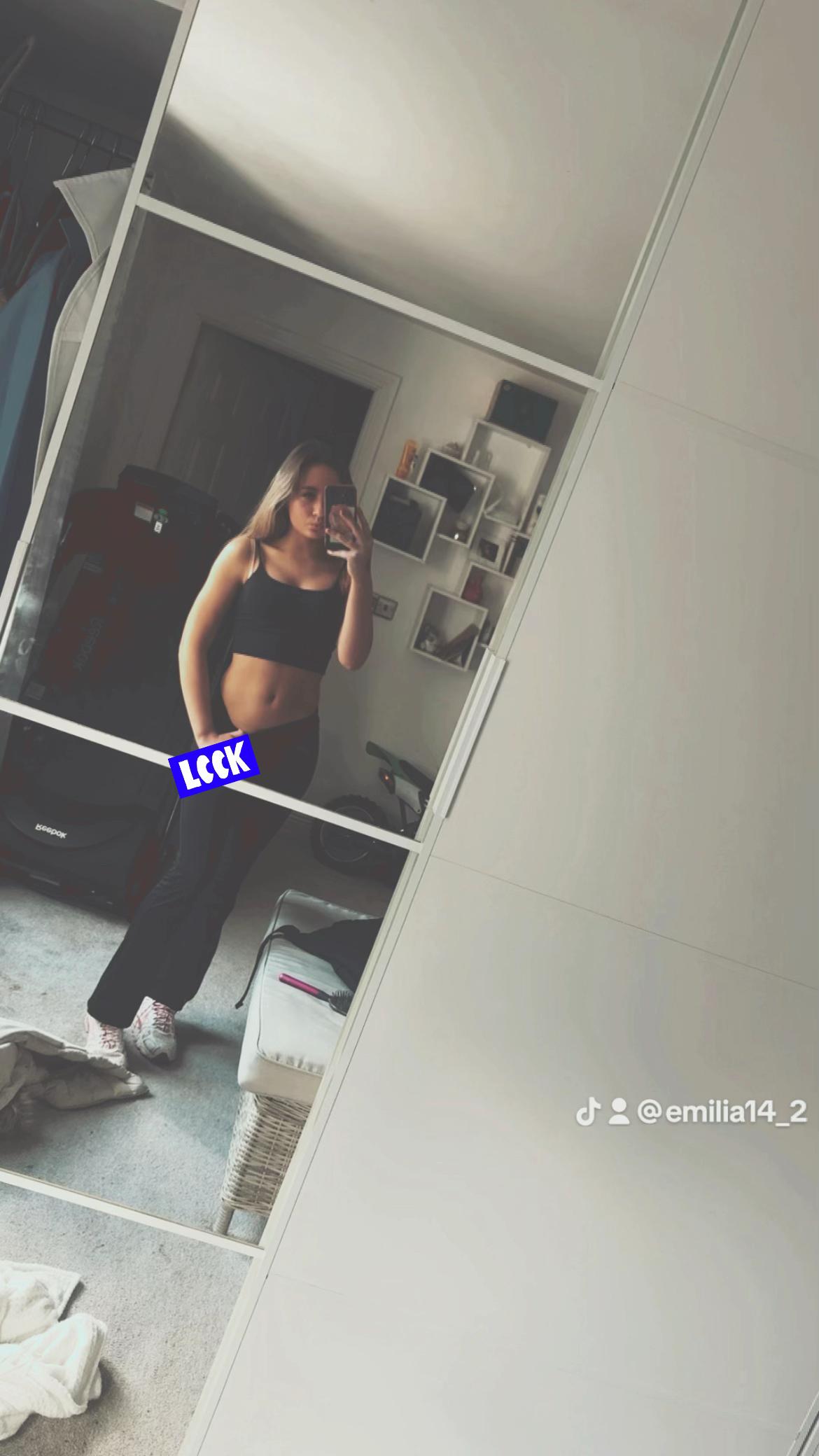 @𝐸𝓂𝒾𝓁𝒾𝒶 𝒮𝒶𝒾𝒸𝒶𝓃𝑒