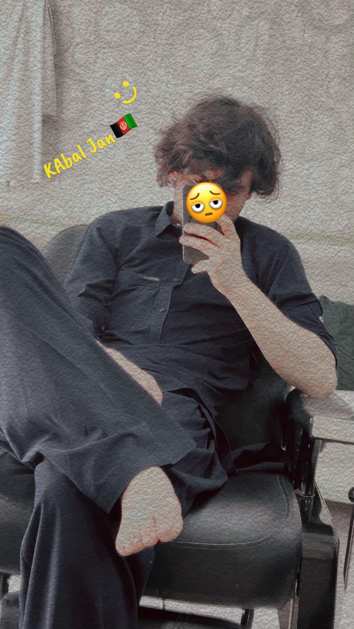 @꧁༺ʍʀ ӄɦǟռօ༻꧂
