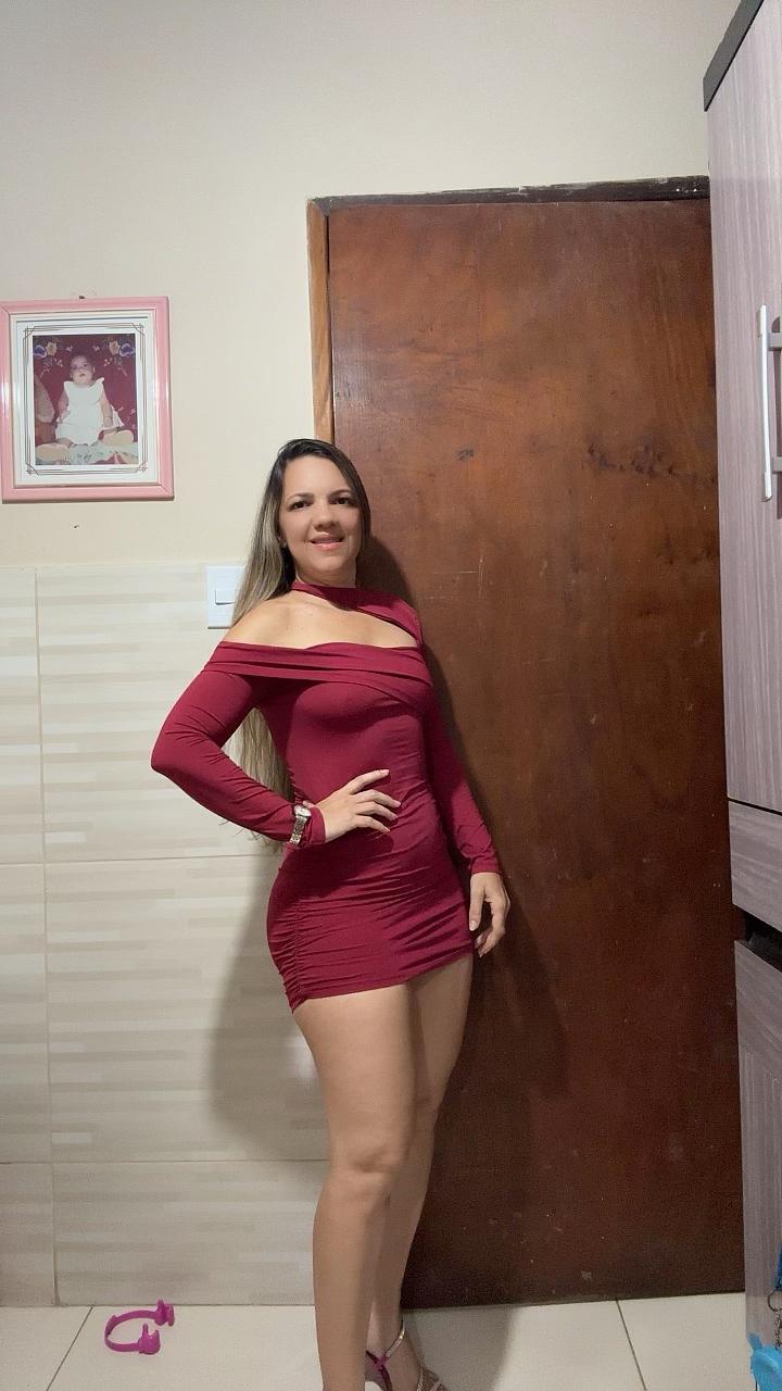 @Cela