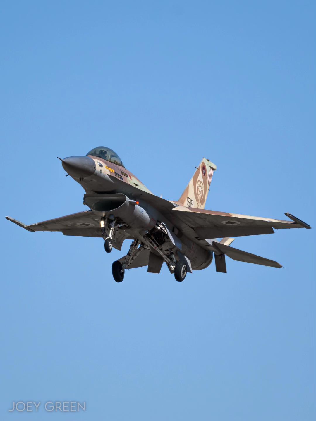 @𝙹𝚘𝚎𝚢 ✈︎