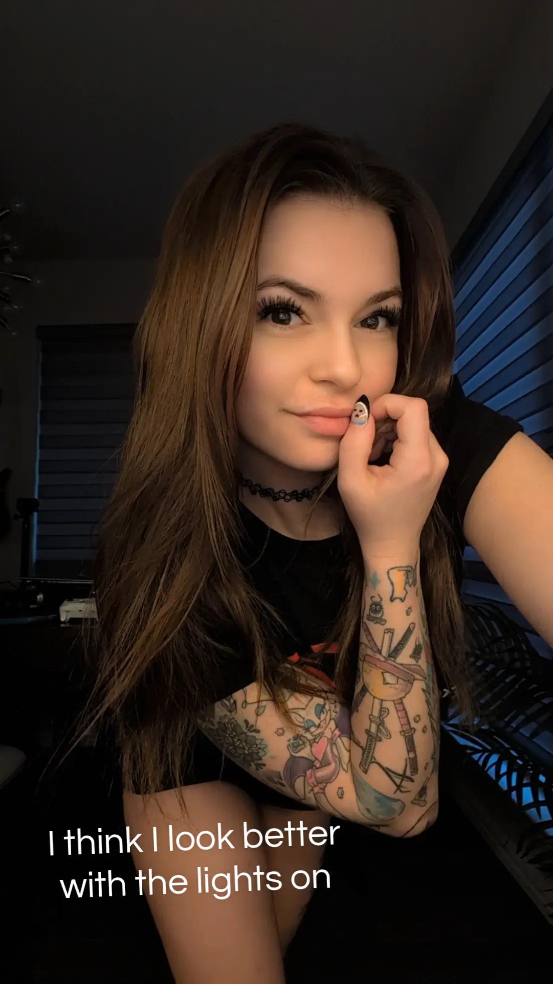 @BibbidiBobiBoo | Streamer