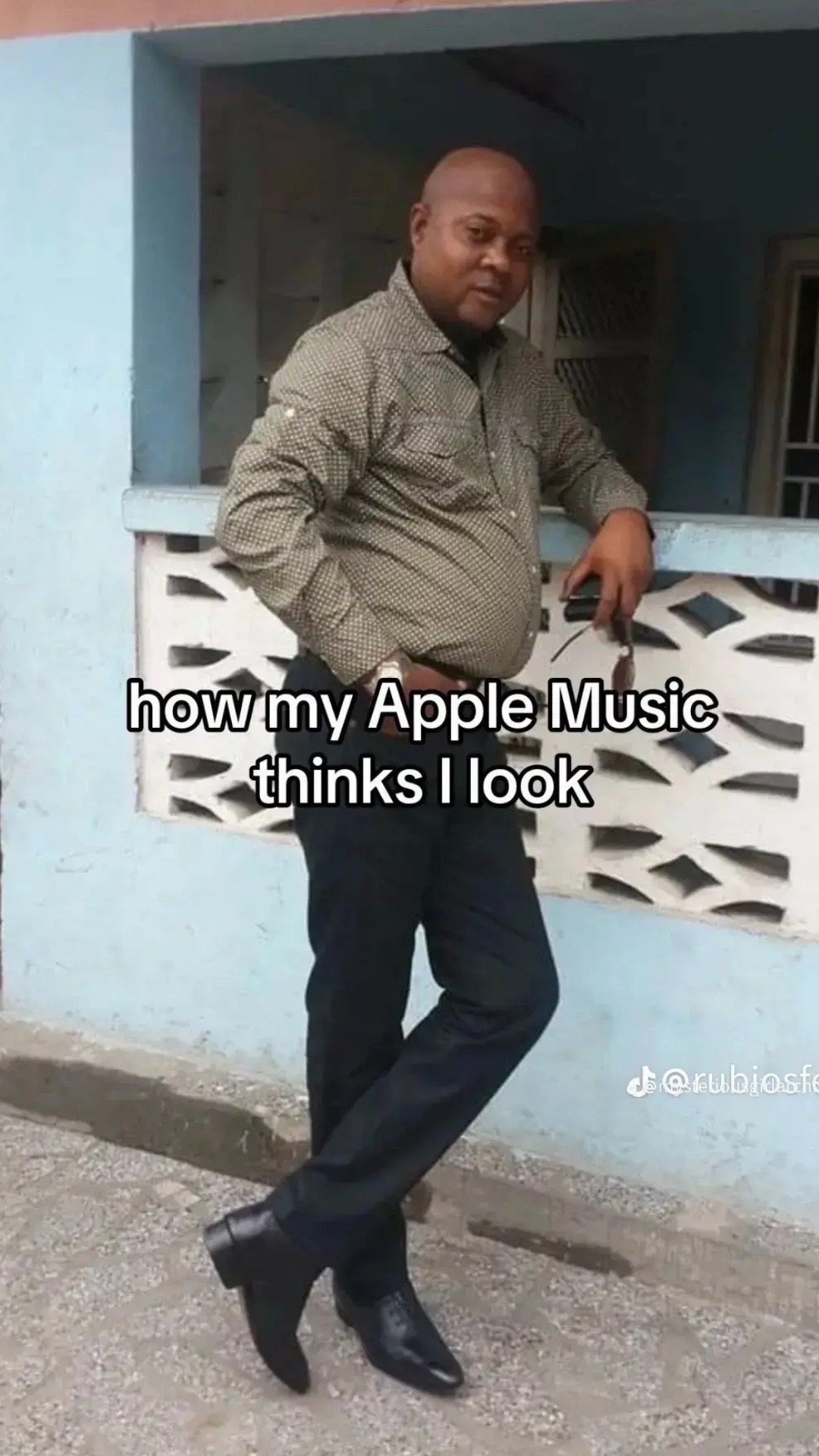 @withdahoodie_